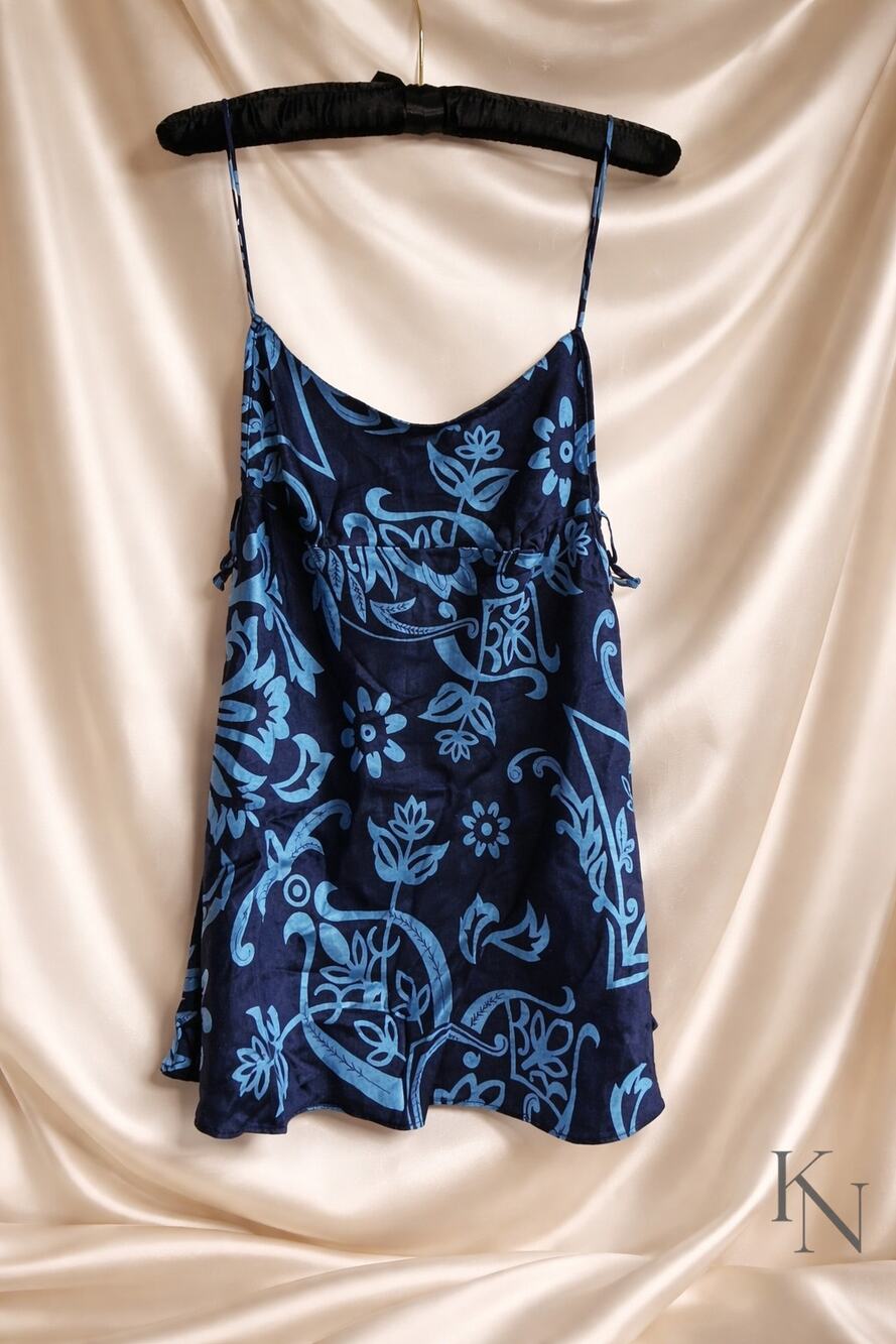 Victoria’s Secret 100% Silk Navy Blue Print Chemise • Side Tie • L • Vintage